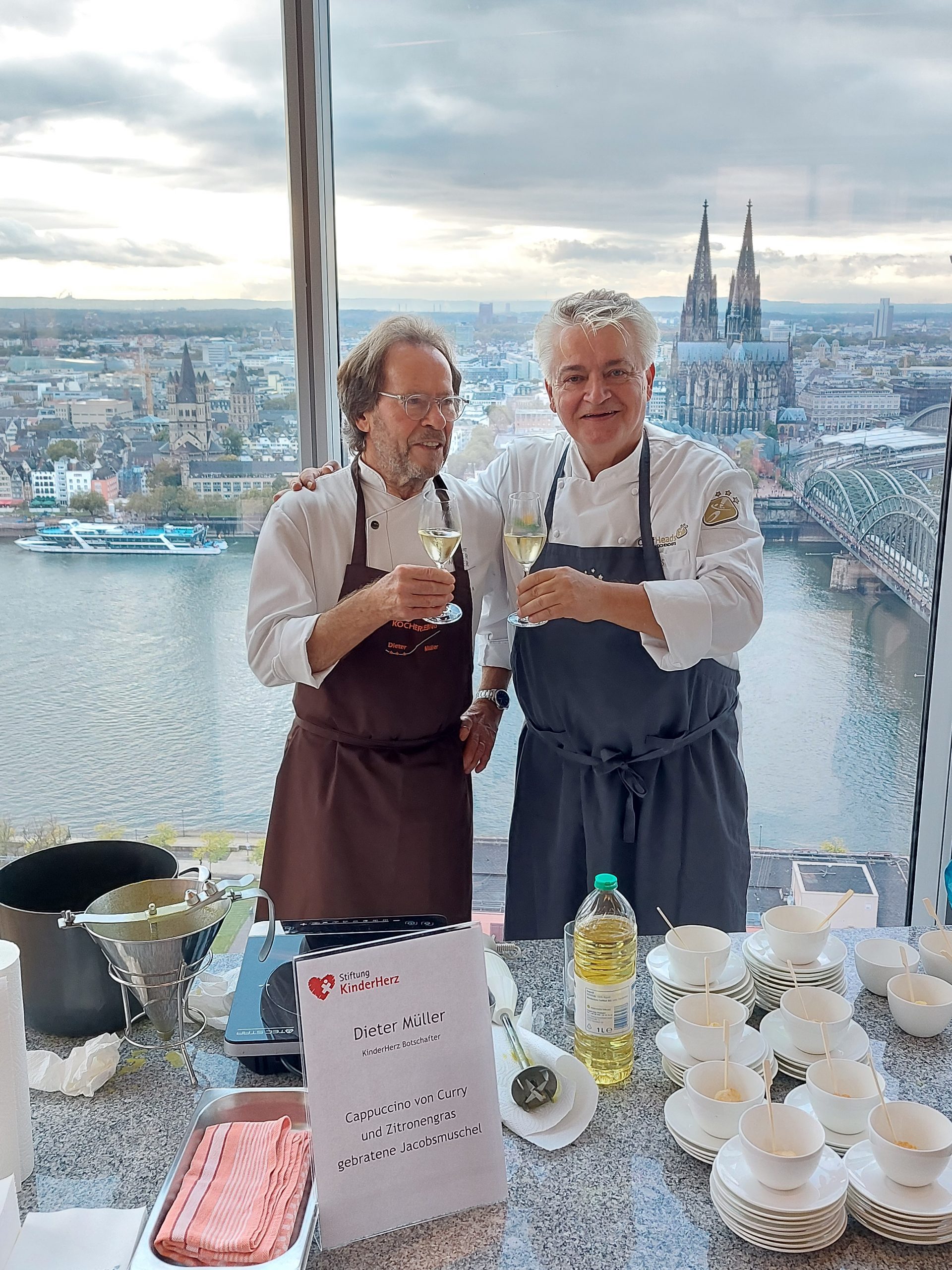 WENN KOCHEN HERZEN BERÜHRT: MIT KOCHLEGENDE DIETER MÜLLER